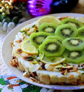 Легкий торт с сочными киви