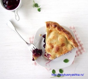 пирог с вишней