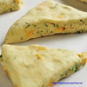 Сдобные булочки с сыром и укропом