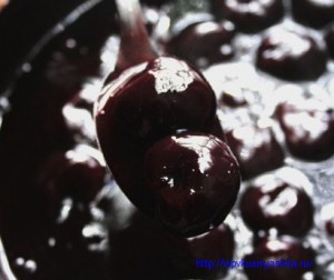 Вишневый чизкейк без выпечки
