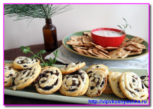 Запеченные рулетики с грибами и сыром